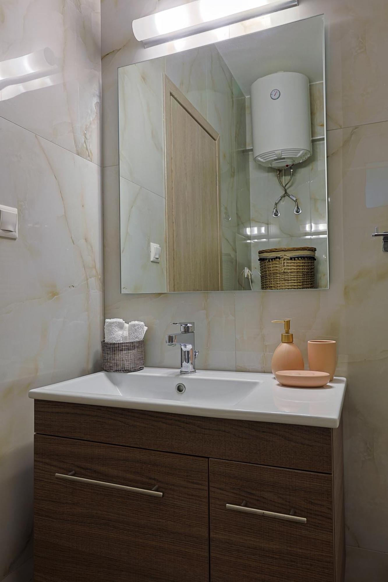 Zeta-Garden Oasis & Private Parking By Optimum Link Apartman Kateríni Kültér fotó